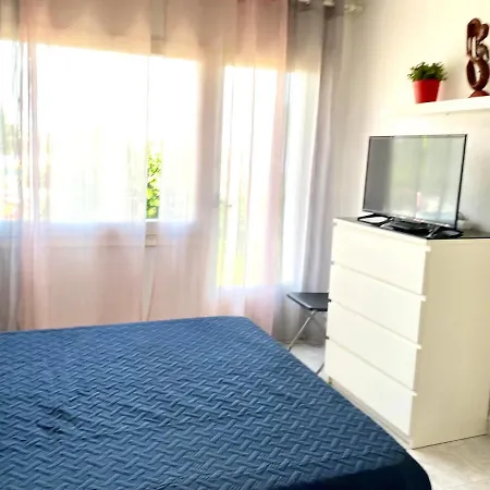 Palomar 6 * L' Escala